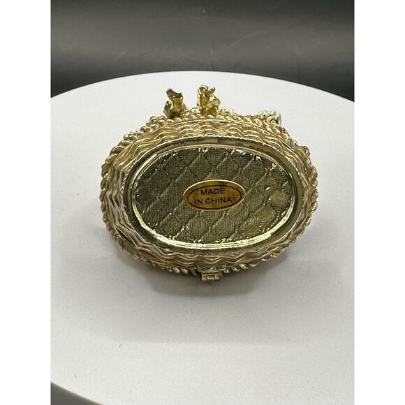 Kittens in a Basket Enameled Metal Trinket Box with Crystals Two Inches Mint - Picture 7 of 10